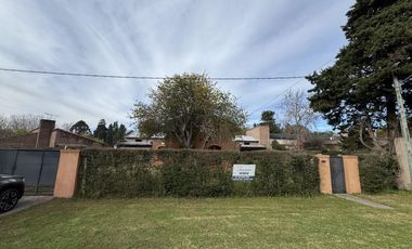 Casa en venta en Villa Elisa