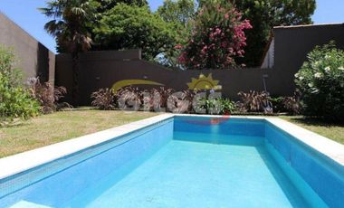 Alquiler de Duplex 2 Ambientes  en Haedo  Muy buen Estado  Con Patio