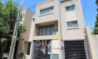 Alquiler de Duplex 2 Ambientes  en Haedo  Muy buen Estado  Con Patio