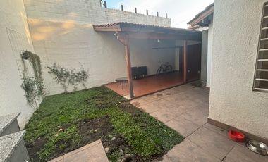 Casa DE 3 DORMITORIOS EN DOS PLANTAS