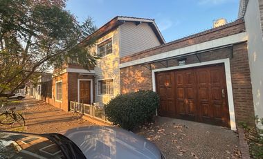 Casa DE 3 DORMITORIOS EN DOS PLANTAS