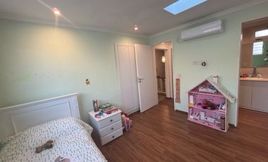 Casa DE 3 DORMITORIOS EN DOS PLANTAS