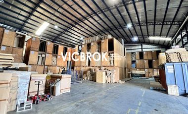 Inmueble Logístico e Industrial con T2 en Munro