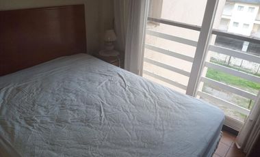 Venta de departamento amoblado con cochera cubierta