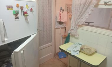 Venta de departamento amoblado con cochera cubierta