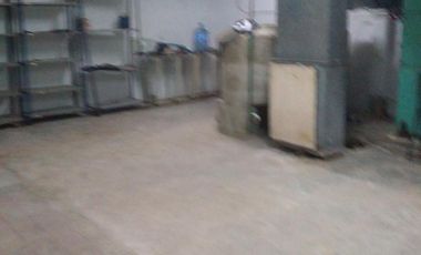 Excelente local en zona comercial 180m2 - Martínez Ideal Banco,Financiera ó Casa Cambio