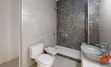 Casa en venta en Martinez, 5 amb en 3 plantas con jardín