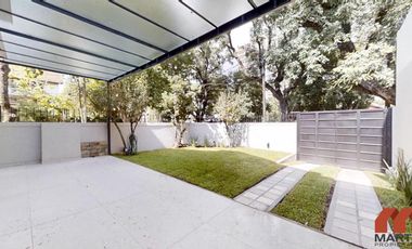 Casa en venta en Martinez, 5 amb en 3 plantas con jardín