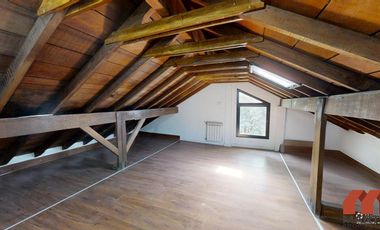 Casa en venta en Martinez, 5 amb en 3 plantas con jardín