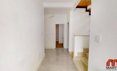 Casa en venta en Martinez, 5 amb en 3 plantas con jardín