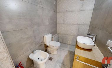 Casa en venta en Martinez, 5 amb en 3 plantas con jardín