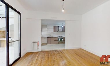 Casa en venta en Martinez, 5 amb en 3 plantas con jardín