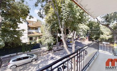 Casa en venta en Martinez, 5 amb en 3 plantas con jardín