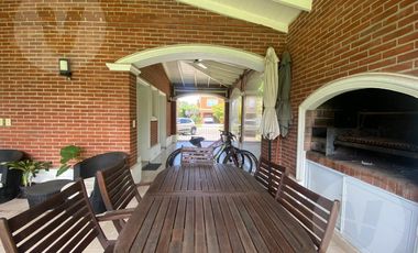 Casa en alquiler temporal - Barrio El Rocio, Canning