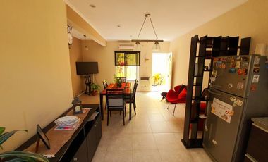 PH DE 3 AMBIENTES EN MUY BUENA UBICACION