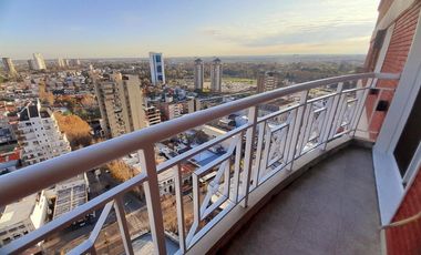 Tigre Centro - Impecable departamento 2 amb en Piso alto, con vista panorámica!