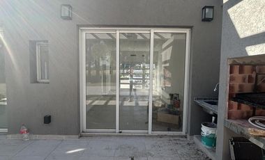 Casa en venta - Barrio Santa Ines, Canning