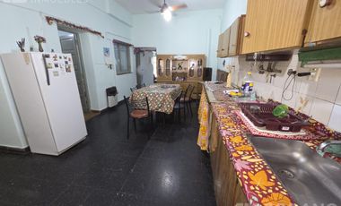 Casa 3 Habitacioenes con cochera y patio