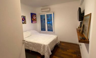 Casa 6 ambientes 3 plantas con ascensor venta - Abril