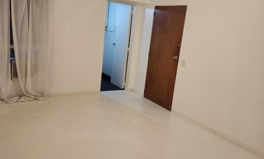 Oficina en Retiro Florida y Cordoba