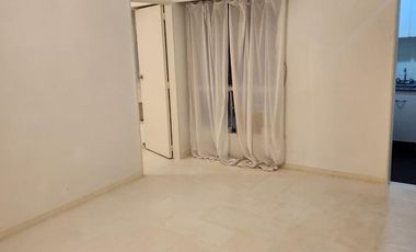 Oficina en Retiro Florida y Cordoba