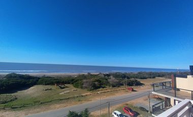 Departamento  en Costa del Este.