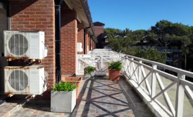 Departamento  en Costa del Este.