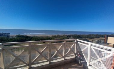 Departamento  en Costa del Este.