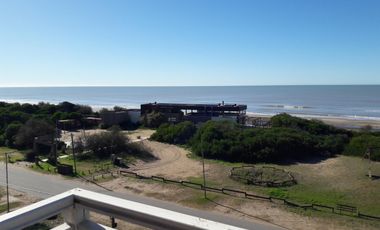 Departamento  en Costa del Este.