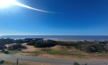 Departamento  en Costa del Este.