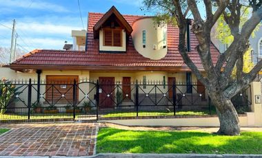 Casa en  venta Don Bosco Quilmes