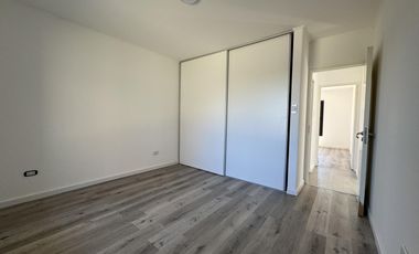 VENTA Funes Norte –Casa en Planta Baja con Piscina, 2 dormit