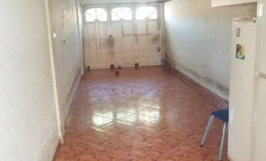 Casa en  Hipolito Yrigoyen al 1400, Quilmes