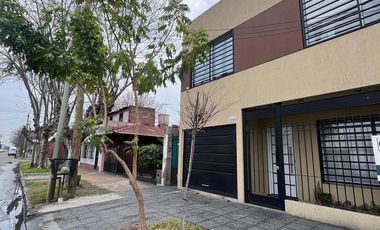 Casa en Lanús Este – Confort y calidad en cada espacio