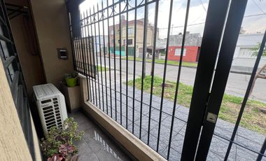 Casa en Lanús Este – Confort y calidad en cada espacio