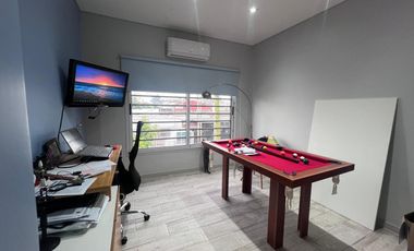 Casa en Lanús Este – Confort y calidad en cada espacio