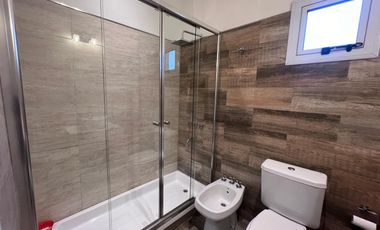 Casa en Lanús Este – Confort y calidad en cada espacio