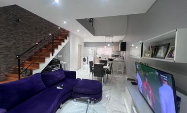 Casa en Lanús Este – Confort y calidad en cada espacio