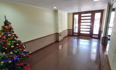 Vicente López - Luminoso Departamento de 1 amb en edificio Apto profesional!!