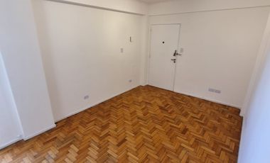 Vicente López - Luminoso Departamento de 1 amb en edificio Apto profesional!!