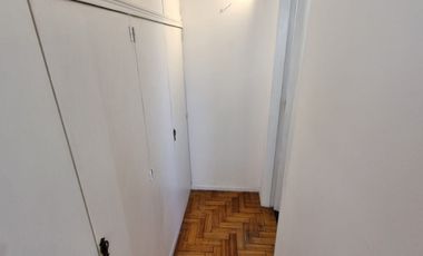 Vicente López - Luminoso Departamento de 1 amb en edificio Apto profesional!!