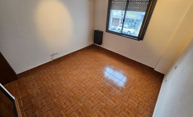 DEPARTAMENTO EN ALQUILER EN MORON NORTE - 2 AMBIENTES