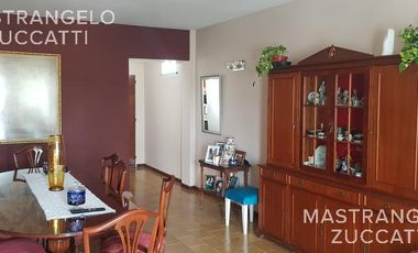 Yrigoyen 6600 - Remedios De Escalada