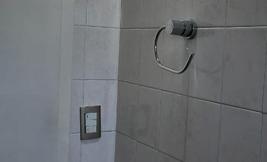 OPORTUNIDAD!!! Semipiso en PH 1º PISO sin expensas en Temperley Este