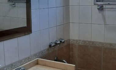 OPORTUNIDAD!!! Semipiso en PH 1º PISO sin expensas en Temperley Este