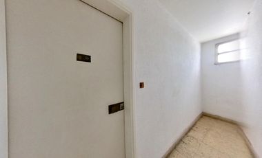 OPORTUNIDAD!!! Semipiso en PH 1º PISO sin expensas en Temperley Este