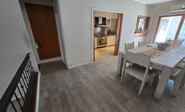 CASA EN VENTA DE 3 AMBIENTES EN VILLA LUGANO