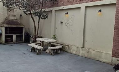 CASA EN VENTA DE 3 AMBIENTES EN VILLA LUGANO