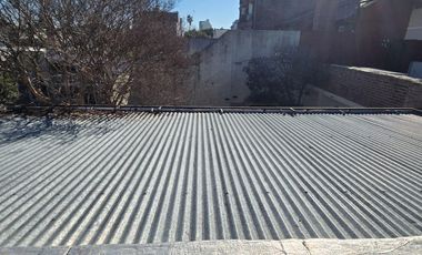 CASA EN VENTA DE 3 AMBIENTES EN VILLA LUGANO