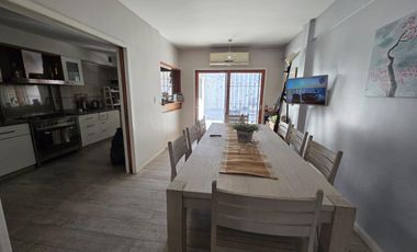 CASA EN VENTA DE 3 AMBIENTES EN VILLA LUGANO
